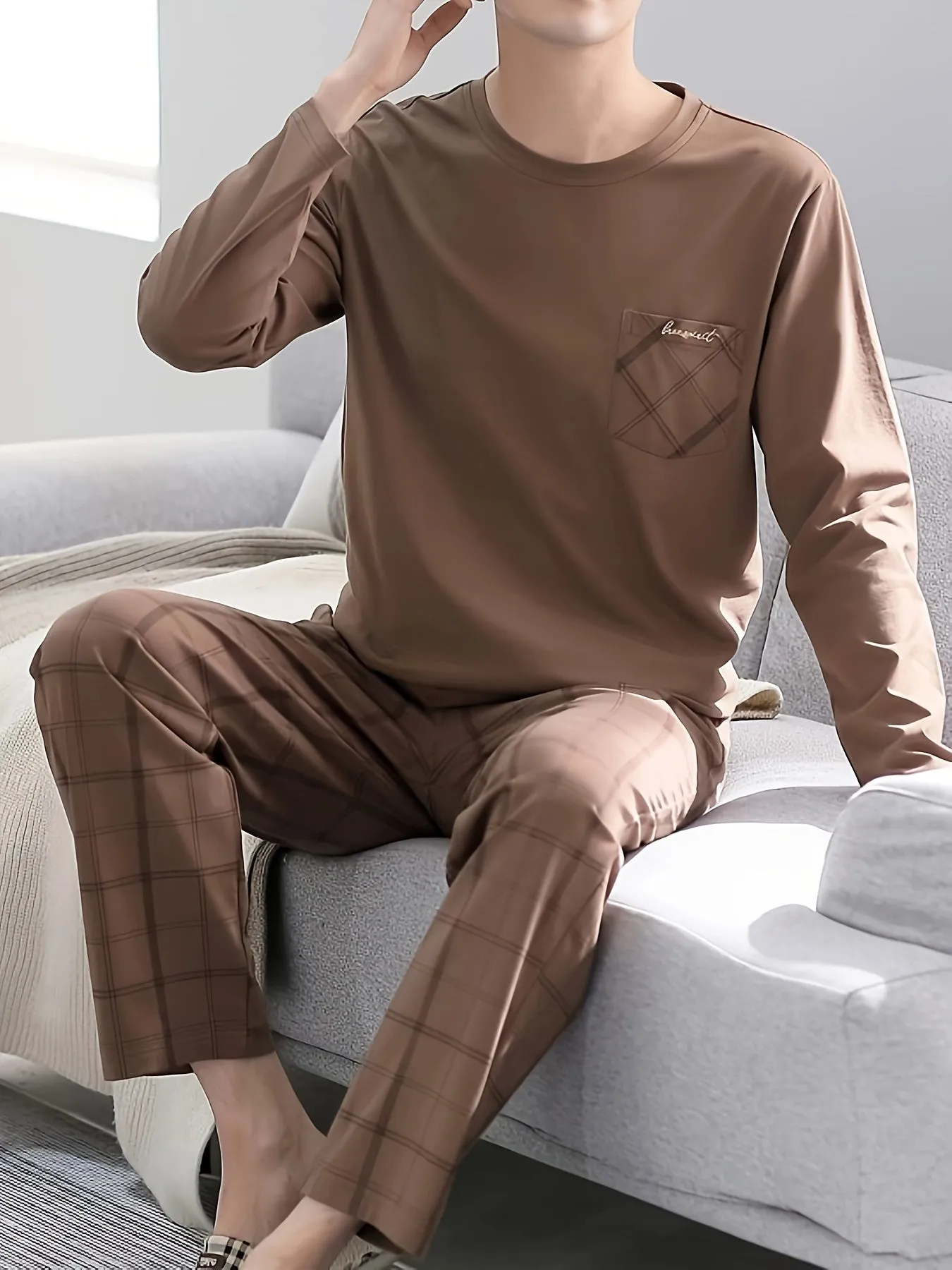 2 Pcs Men's Simple Plaid Pocket Round Neck Long Sleeve & Plaid Trousers Pajama Set, Comfortable & Skin-friendly Style Pajamas For Men's Cozy Loungewear