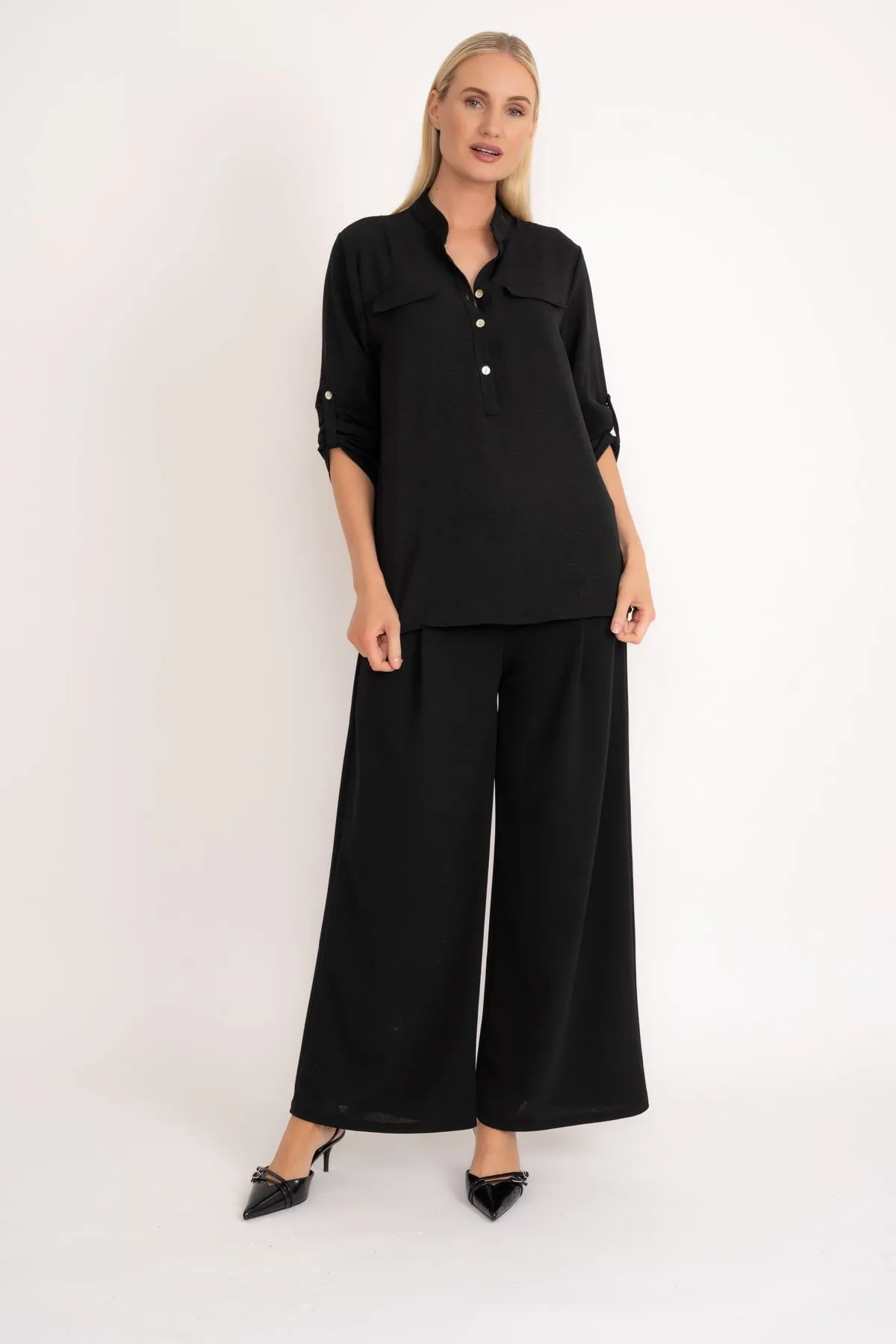 3/4 Length Sleeve Collarless Shirt in Black