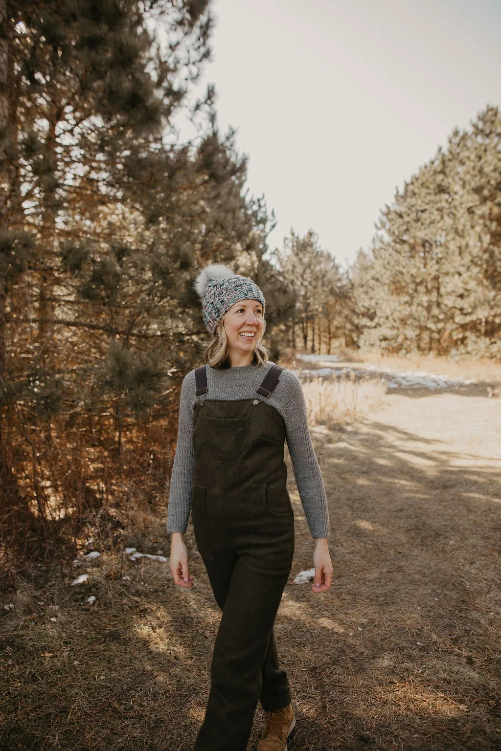 Blue Speckle Merino Wool Knit Hat with Faux Fur Pom Pom - Hand-Dyed Yarn