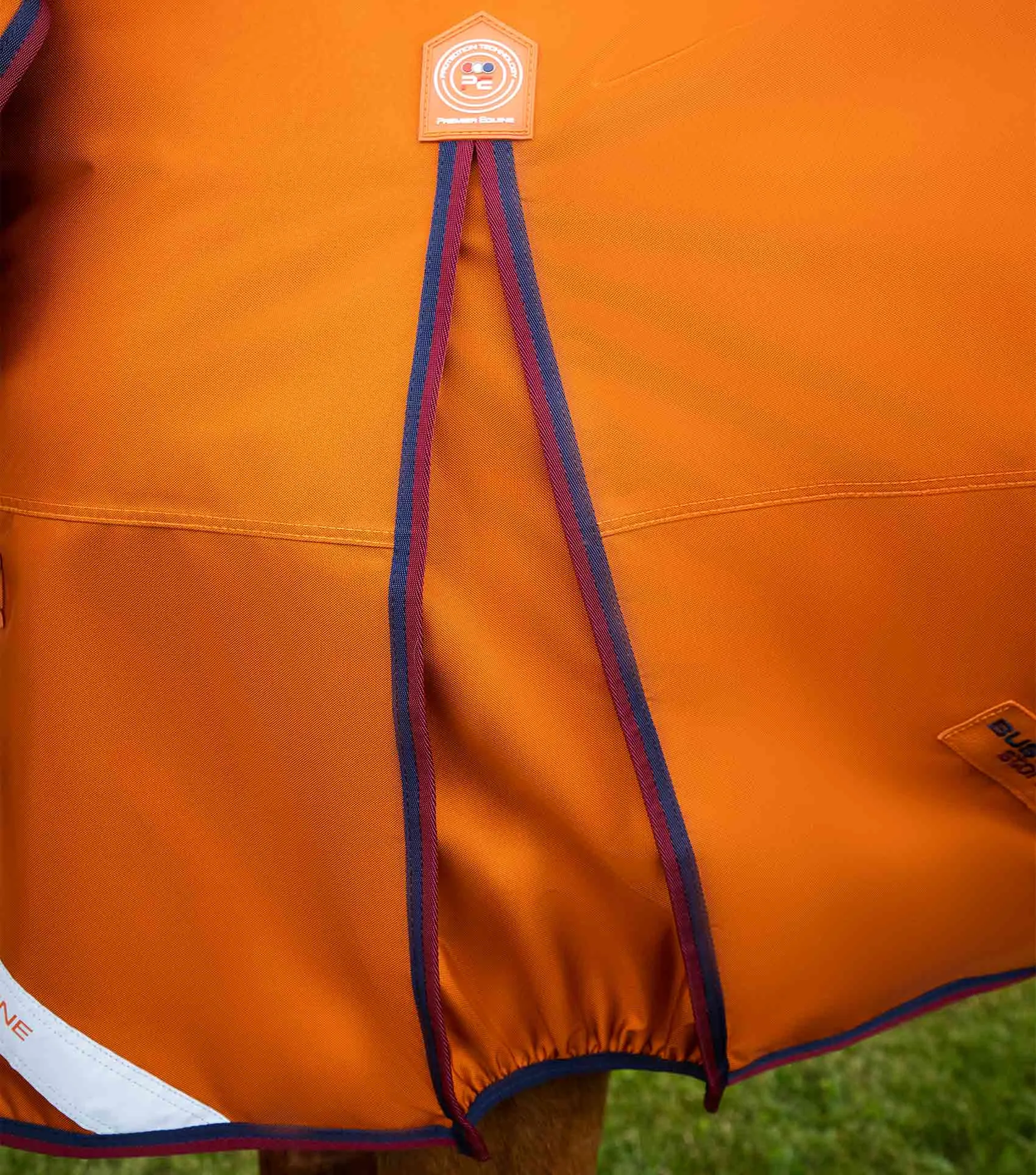 Buster Storm 200g Combo Turnout Rug with Classic Neck Burnt Orange