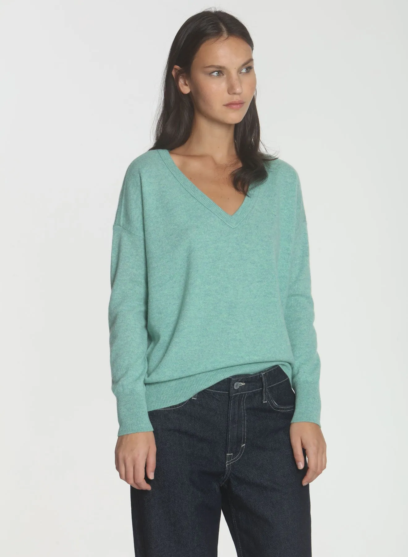 CORE Cashmere BF Vee - Peacock