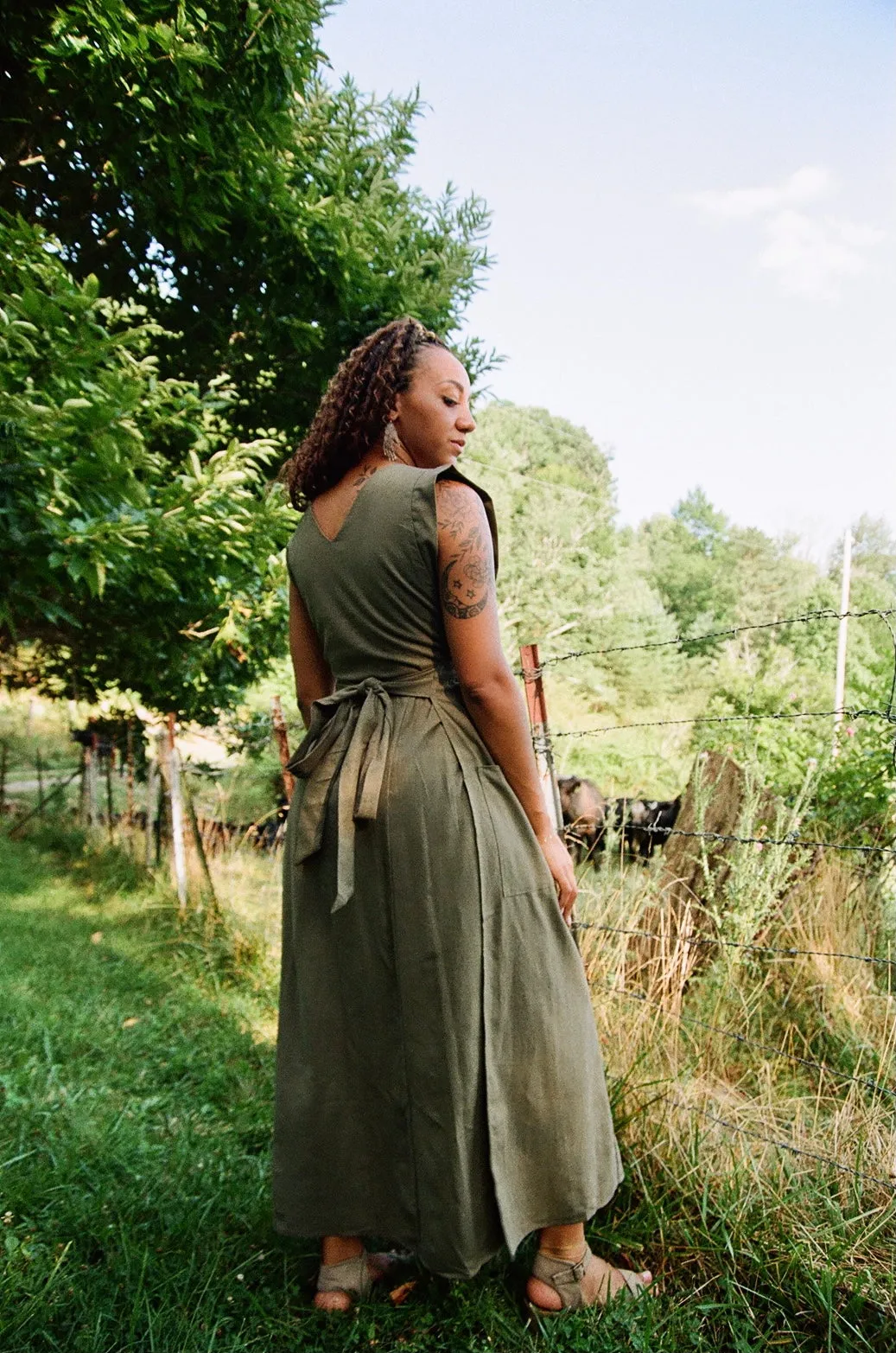 Ivy Dress in Olive Linen