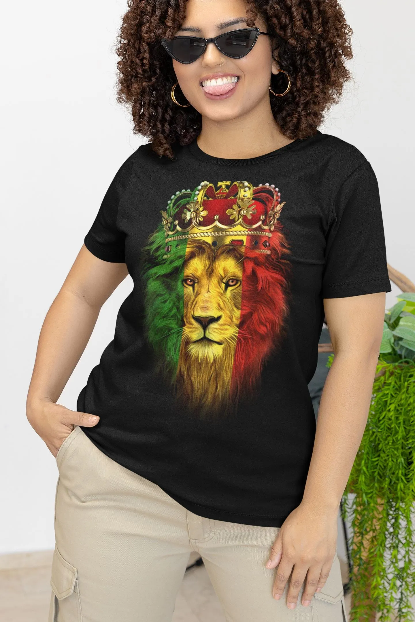 Lion Crown T-shirt