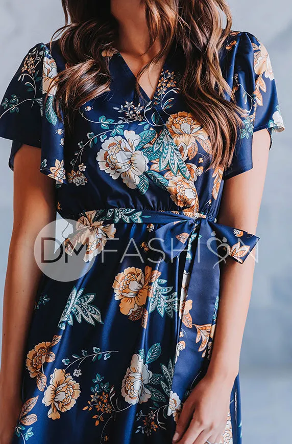 Magnolia Navy Floral Dress - DM Exclusive - Nursing Friendly