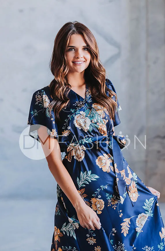 Magnolia Navy Floral Dress - DM Exclusive - Nursing Friendly