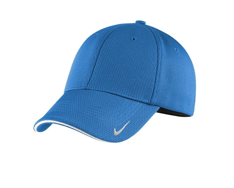 Nike - Dri-FIT Mesh Swoosh Flex Sandwich Cap