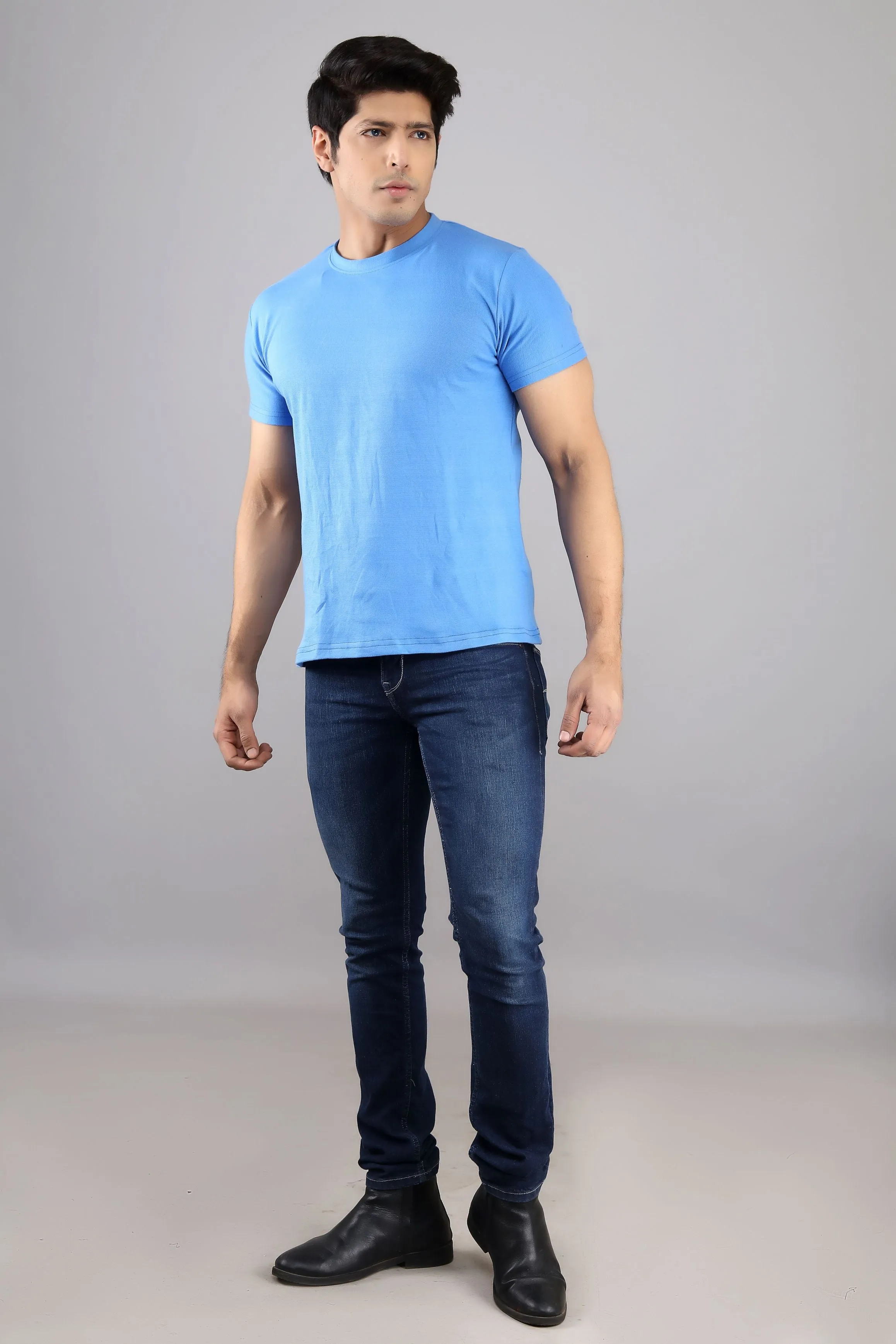 T-shirt - Men Sky Blue Solid Round Neck Pure Cotton