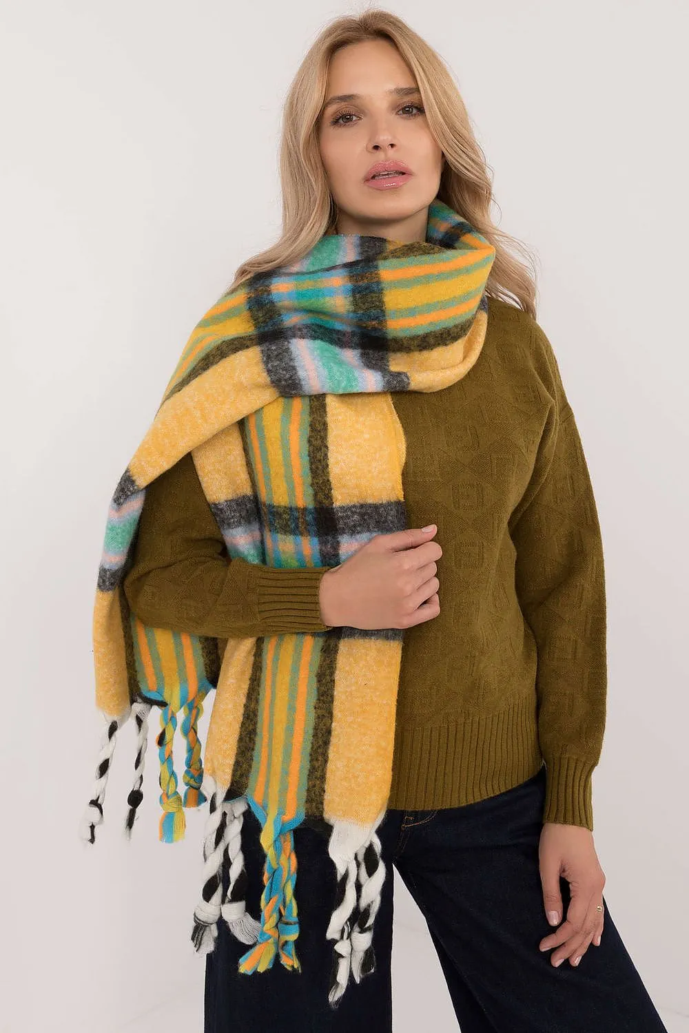 TEEK - Checkered Fringe Scarf