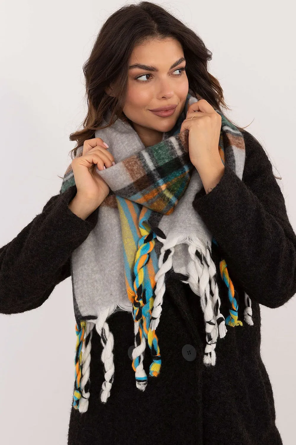 TEEK - Checkered Fringe Scarf