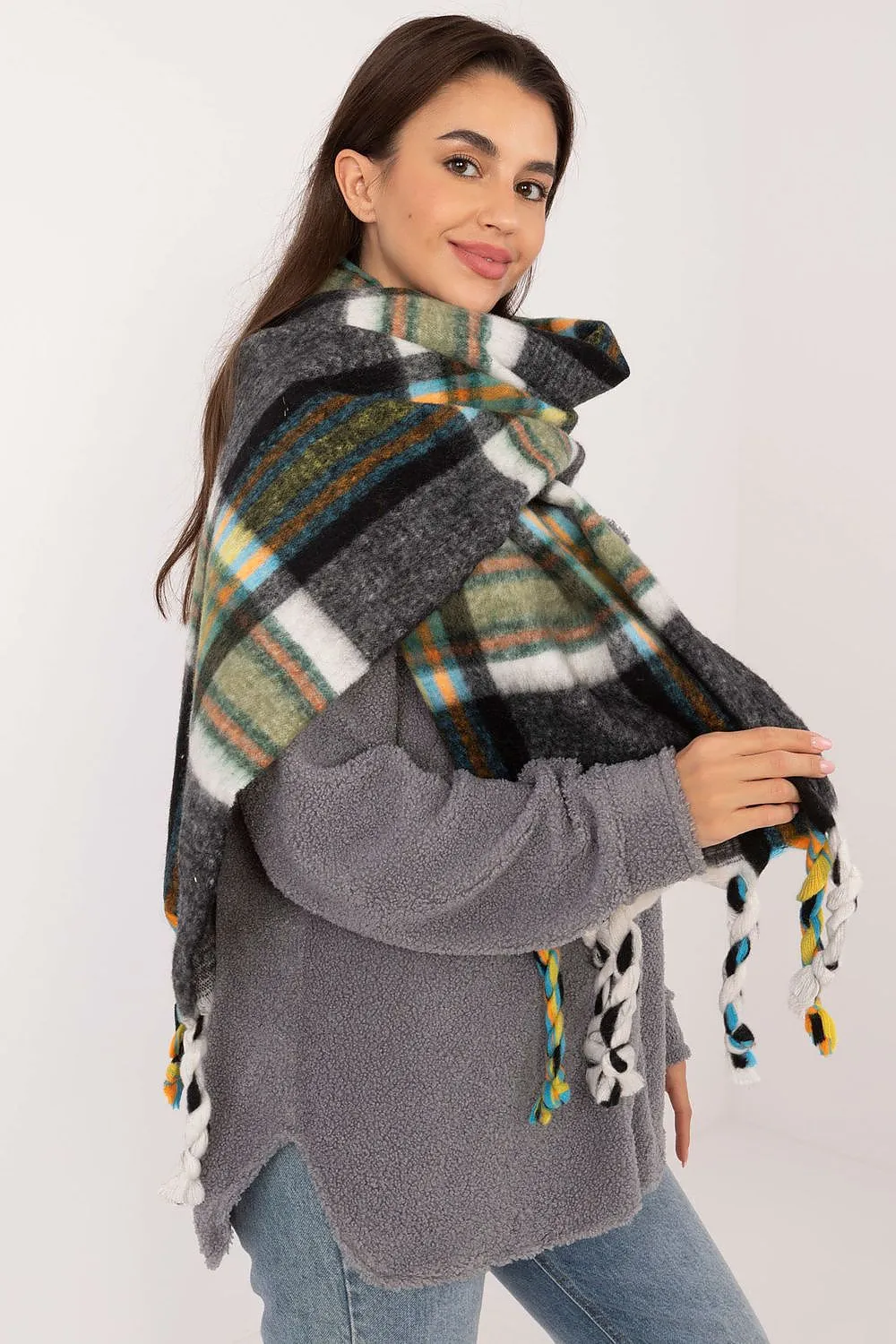 TEEK - Checkered Fringe Scarf