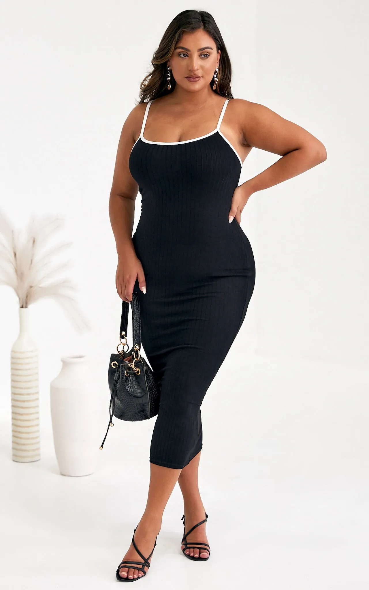 Tisdale Knit Midi Dress - Black